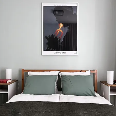 Metro Dzialdowska - Spacious Apartment