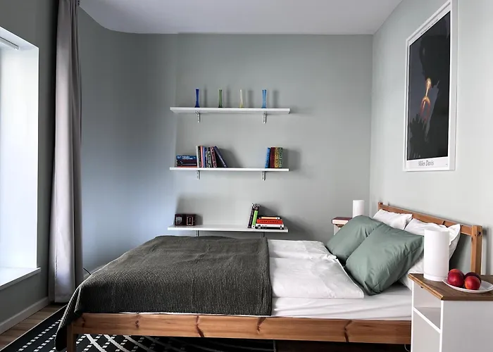 Metro Dzialdowska - Spacious Warsaw