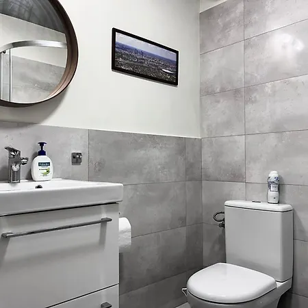 Metro Dzialdowska - Spacious Warszawa