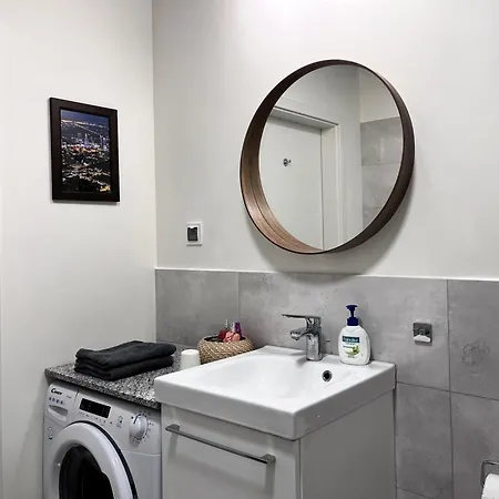 Apartmán Metro Dzialdowska - Spacious *